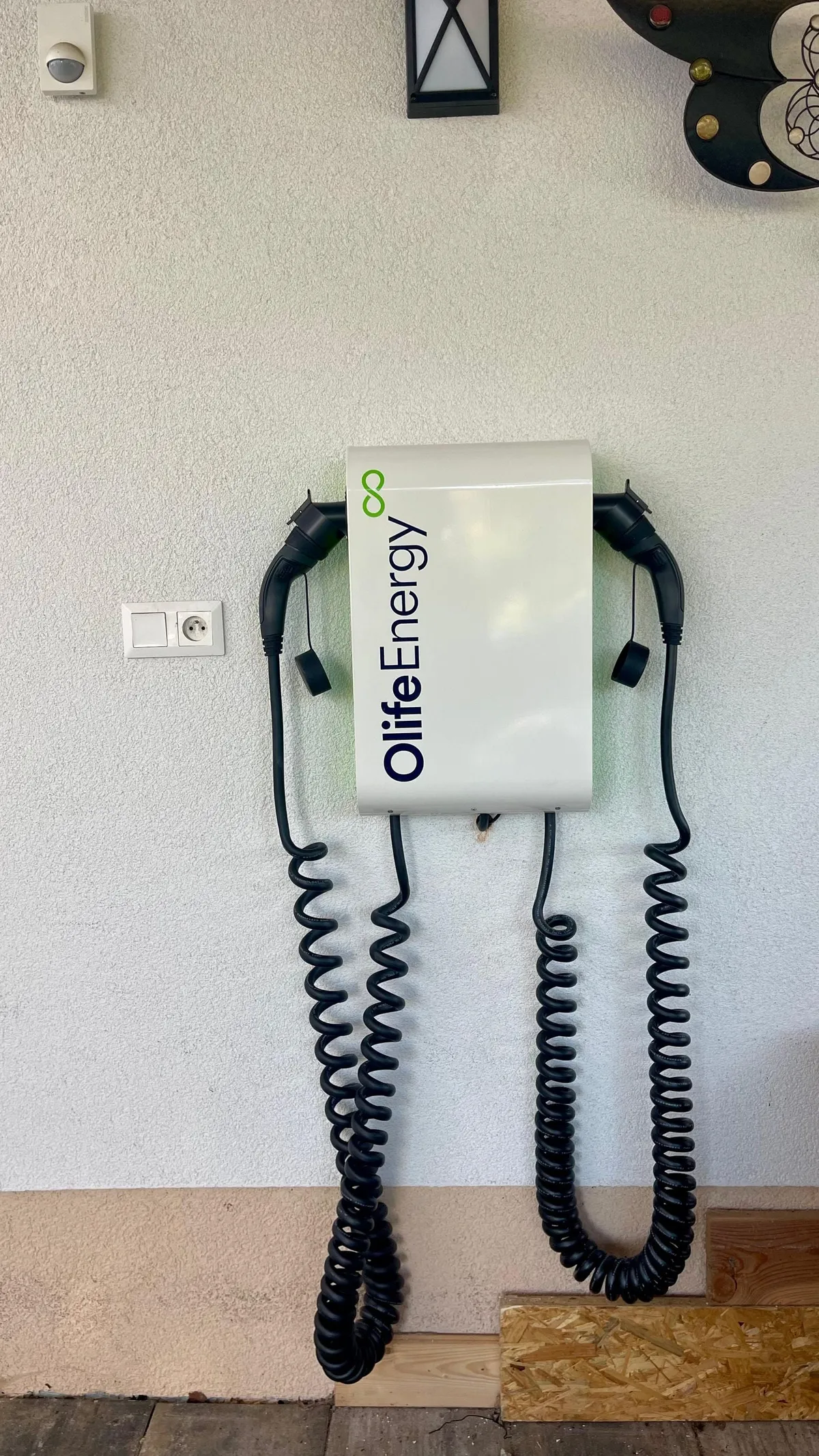 Nabíjecí stanice pro elektromobil